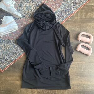Old Navy Black Activewear Lightweight Sweater with Hood – Size XS